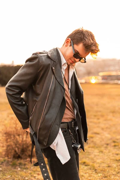 American Young Man Model Stylish Sunglasses Fashion Leather Black Jacket — Stock Photo, Image