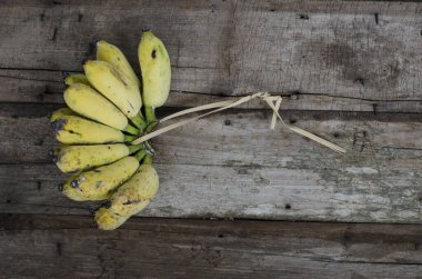 Mevsimlik taze ve sağlıklı besin ürünü olan Tayland meyvesi. 