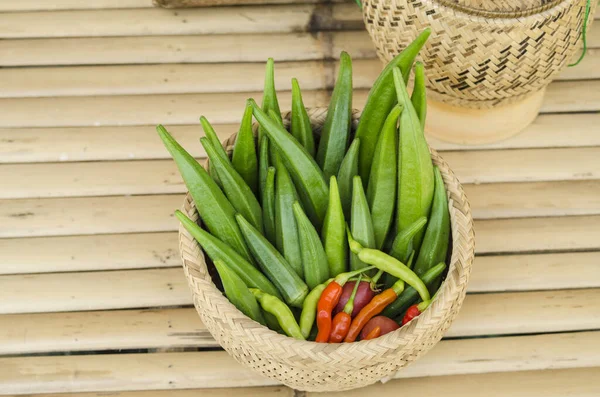 Okra Fruta Cesta Conutry Vegetal Verde Alto Vitamina — Foto de Stock