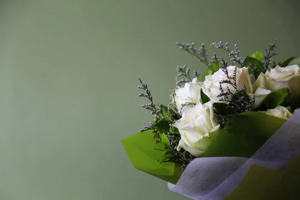 Λευκό Τριαντάφυλλο Πράσινο Ραπ Celeb Και Μεγαλύτερη — Φωτογραφία Αρχείου