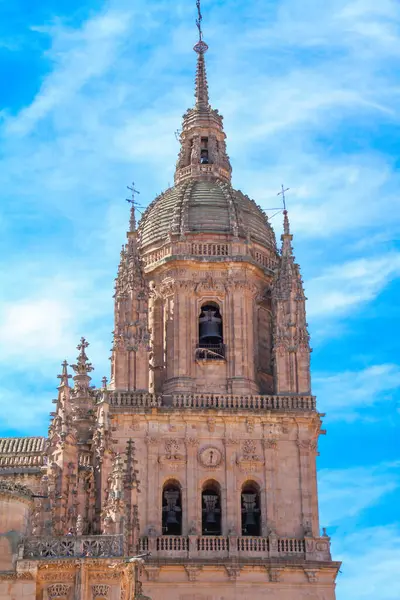 Kırsal bir arazide görüntüler