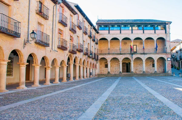 Kırsal bir arazide görüntüler