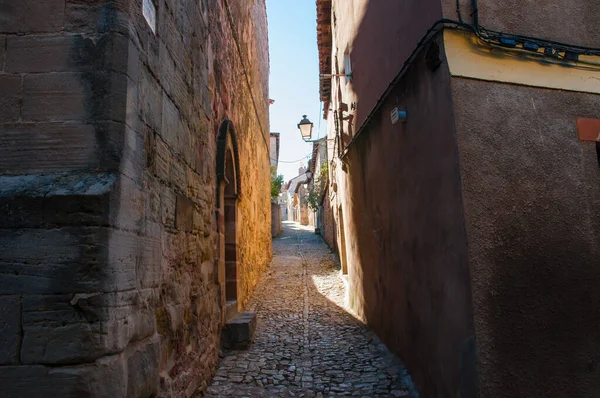 Kırsal bir arazide görüntüler