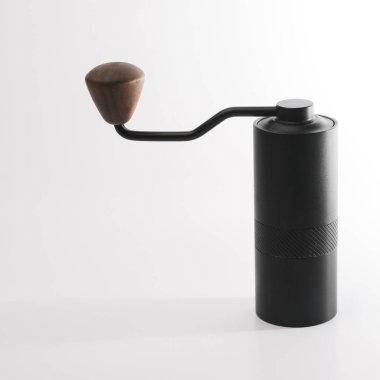 Geleneksel kahve öğütücüsü, el değirmeni.