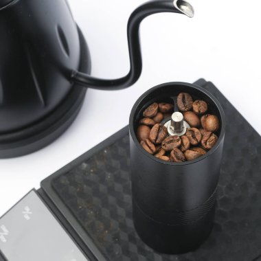 Kahve çekirdekli geleneksel kahve öğütücüsü