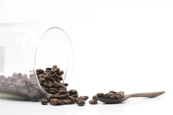 Kávébab Fehér Alapon — Stock Fotó