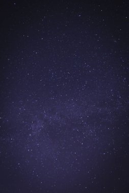 Hermoso cielo estrellado en provincia