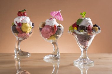 Mutlu dondurmalar, soğutmak için.