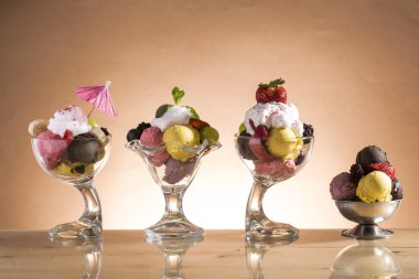 Mutlu dondurmalar, soğutmak için.