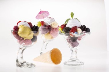 Mutlu dondurmalar, soğutmak için.