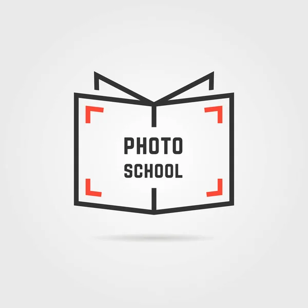 Φωτογραφία σχολικό λογότυπο με σκιά — Διανυσματικό Αρχείο