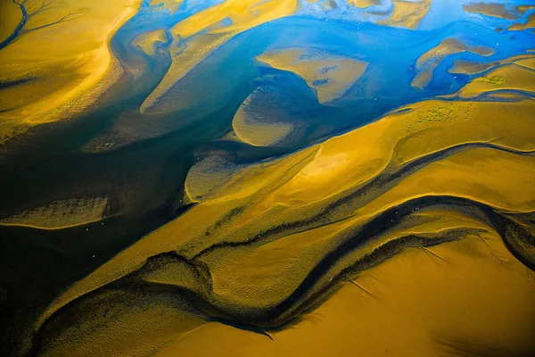 Piaszczyste wydmy pustyni Namib z samolotów na wybrzeżu Szkieletu w Namibii. — Zdjęcie stockowe