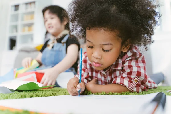 Group Little Preschool Kids Drawing Paper Color Pencils Portrait African — Stock Photo, Image