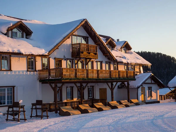 Casa Hotel Estilo Alpino Estación Esquí Gornaya Salanga Sol Sale —  Fotos de Stock