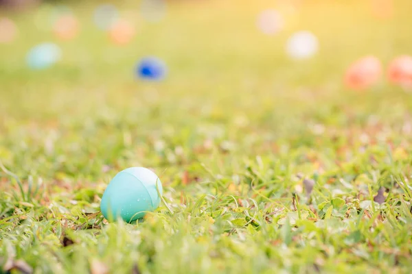 Huevos Pascua Sobre Hierba Pascua Vacaciones Tradición Concepto Objeto — Foto de Stock