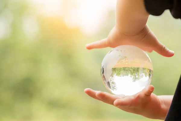 Kort För World Earth Day Blå Planet Kristallglas Glob Boll — Stockfoto