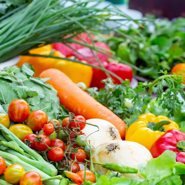 Válogatott Friss Érett Gyümölcsök Zöldségek Élelmiszer Koncepció Háttér Fénymásolási Hely — Stock Fotó