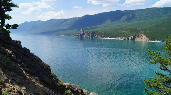 Pantai Berbatu Indah Danau Baikal Rusia — Stok Foto