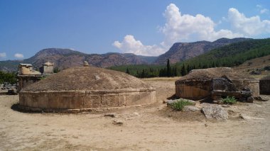 Türkiye 'nin Pamukkale kentindeki Stonehenge Harabeleri.