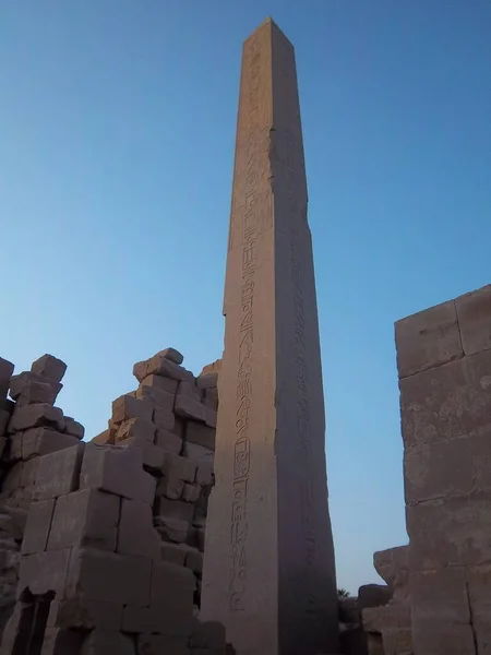 Der Obelisk Aus Rotem Granit Luxor — Stockfoto