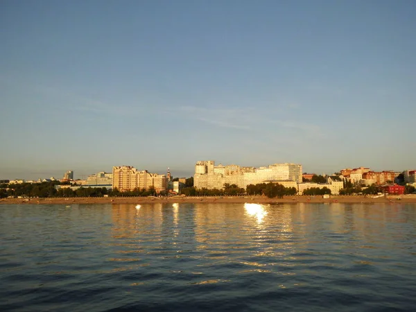 Vista Rio Para Cidade Região Volga Rússia — Fotografia de Stock