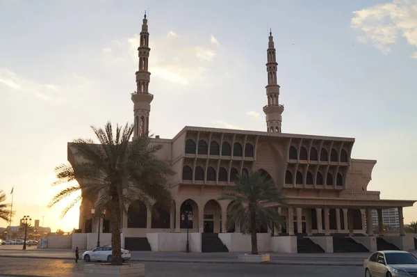 Muszlim Mecset Városban Dubai Egyesült Arab Emírségekmuszlim Mecset Városban Dubai — Stock Fotó