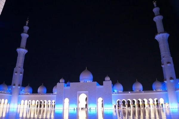 Velká Mešita Sheikha Zayeda Noci Abu Dhabi Spojené Arabské Emiráty — Stock fotografie