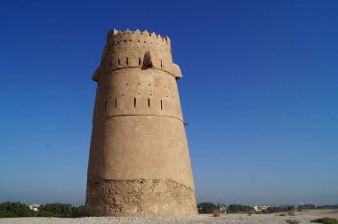 El Cezire El Hamra, antik Arap köylerinin atmosferine dalabileceğiniz Basra Körfezi 'nin en eski şehridir. Birleşik Arap Emirlikleri