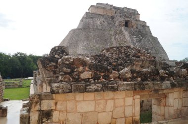 Uxmal eski bir Maya kentidir. Meksika.