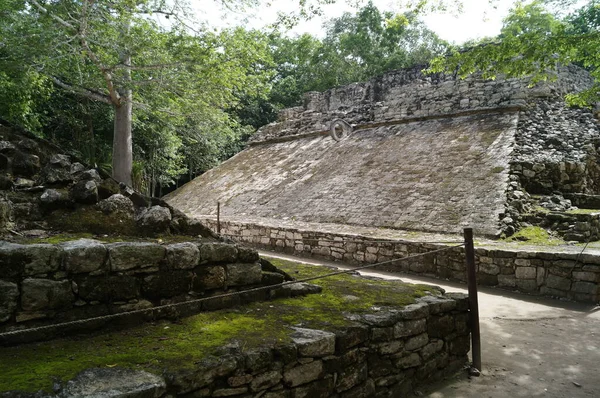 Dos Dois Campos Jogo Coba Ruínas Antiga Cidade Coba Península — Fotografia de Stock