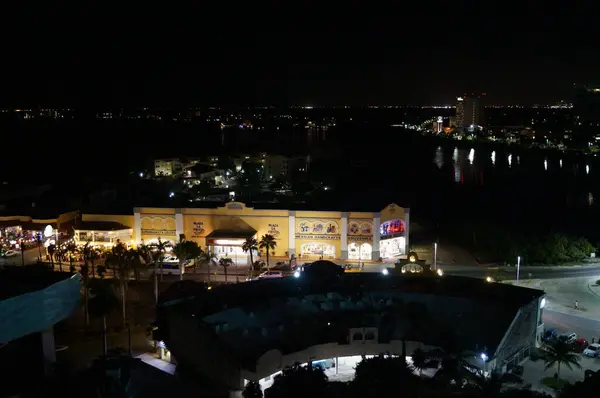 Vista Cidade Noite Cancún Uma Cidade Estado Mexicano Quintana Roo — Fotografia de Stock