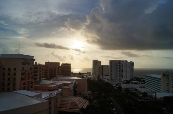 Sonnenuntergang Über Der Stadt Cancun Quintana Roo Mexiko — Stockfoto