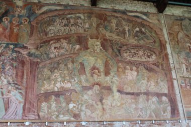 Pisa, İtalya 'daki Katedral Meydanı' nın kuzey ucundaki tarihi Campo Santo binasındaki Fresco..