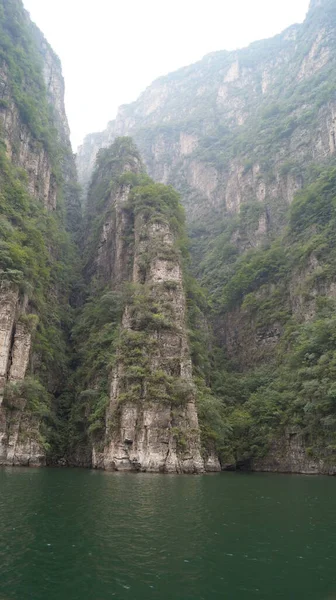 Çin Deki Altın Ejder Vadisi Longqing Vadisi Yangqing Lçesi Nin — Stok fotoğraf