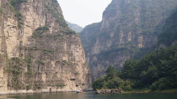 Golden Dragon Gorge Longqing Gorge China Uma Área Pitoresca Aldeia — Fotografia de Stock