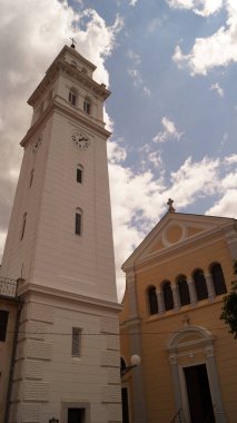 Aziz Philip ve Yakup Kilisesi. Novi Vinodolski, Hırvatistan 'ın Adriyatik Denizi kıyısında bir kasabadır. Novi Vinodolski, Hırvatistan