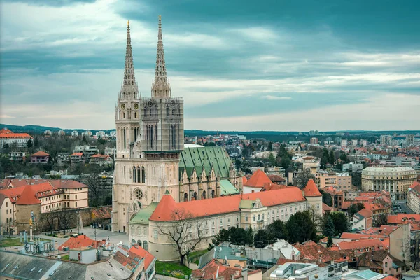 Πανοραμική Εναέρια Άποψη Του Καθεδρικού Ναού Ζάγκρεμπ Κροατία — Φωτογραφία Αρχείου