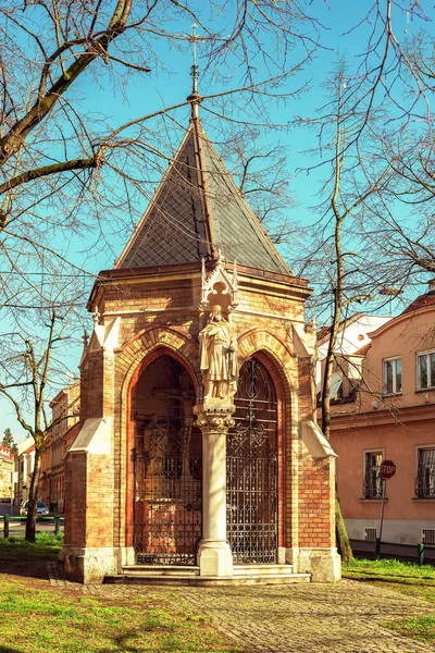 Hırvatistan Zagreb Kentindeki Lirya Meydanı Ndaki Kutsal Haç Şapeli — Stok fotoğraf