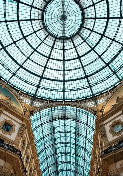 Glazen Dakstructuur Van Vittorio Emanuele Galerij Milaan — Stockfoto