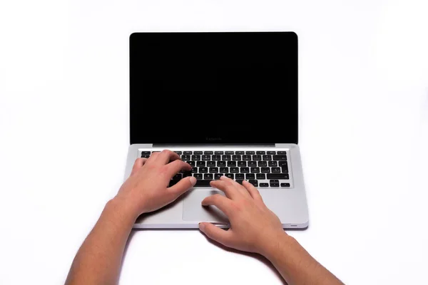 Hombre Trabajando Estudiando Ordenador Portátil Fotos De Stock Sin Royalties Gratis