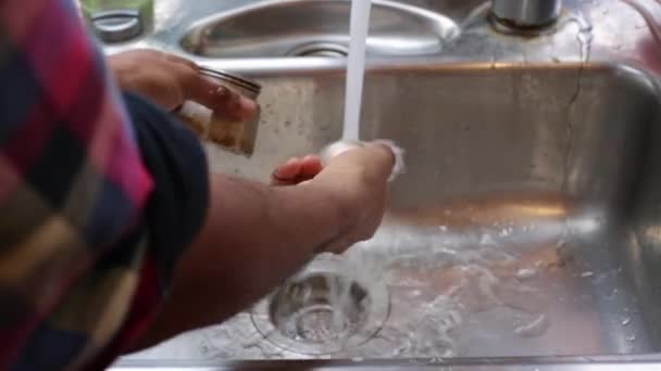 Tvätt Och Fyllning Med Vatten Moka Pot Köket Sek — Stockvideo