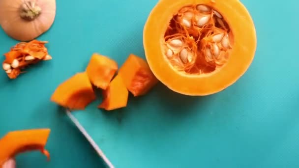 Piatto Persona Che Prepara Zucca Biologica Zucca Zucca Zucca — Video Stock