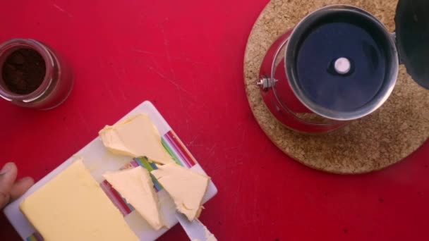 Degrés Personne Faisant Café Avec Beurre Huile Mct — Video