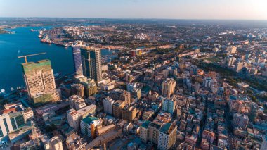 Barış, şehir Dar es Salaam cenneti havadan görünümü