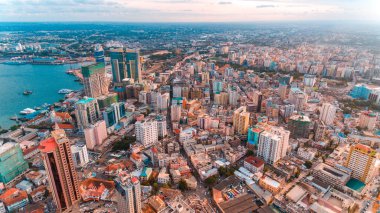 Barış, şehir Dar es Salaam cenneti havadan görünümü