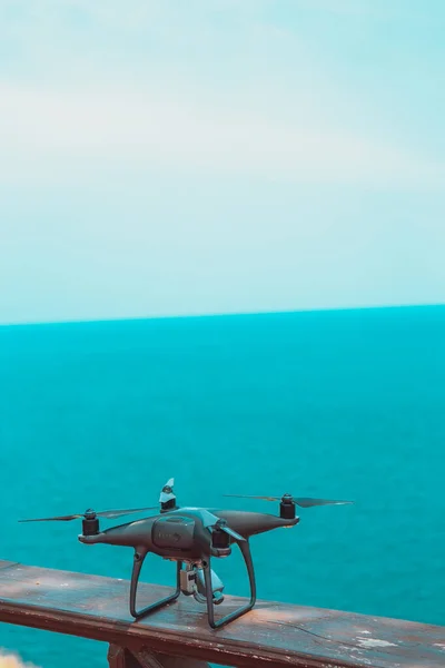 Drone Quadcopter Con Cámara Digital — Foto de Stock