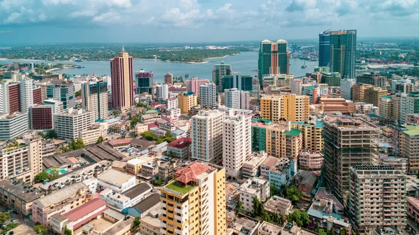 Barış, şehir Dar es Salaam cenneti havadan görünümü