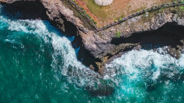 okyanus dalgalarının havadan görünümü, Dar es Salaam