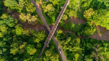 Morogoro kasabası Tanzanya 'nın uçsuz bucaksız yemyeşil otlakları ve tarım arazileri.