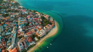 Zanzibar taş şehrin havadan görünümü